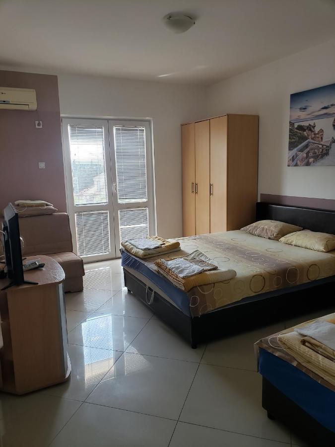 Apartments Petricevic Sutomore Ngoại thất bức ảnh