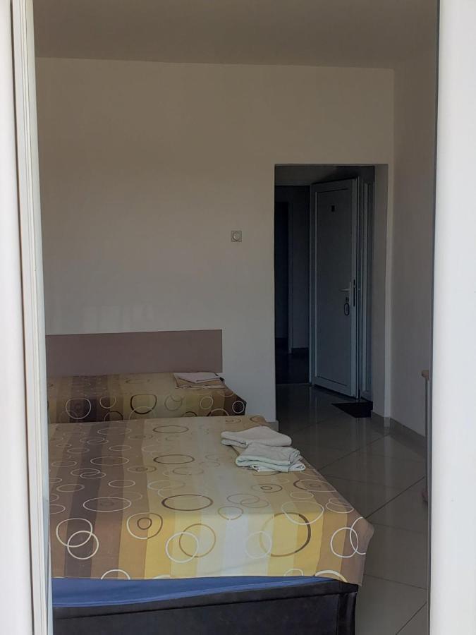 Apartments Petricevic Sutomore Ngoại thất bức ảnh