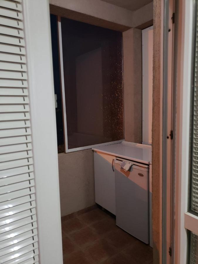 Apartments Petricevic Sutomore Ngoại thất bức ảnh
