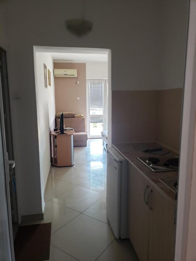 Apartments Petricevic Sutomore Ngoại thất bức ảnh