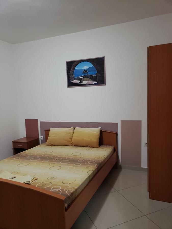 Apartments Petricevic Sutomore Ngoại thất bức ảnh