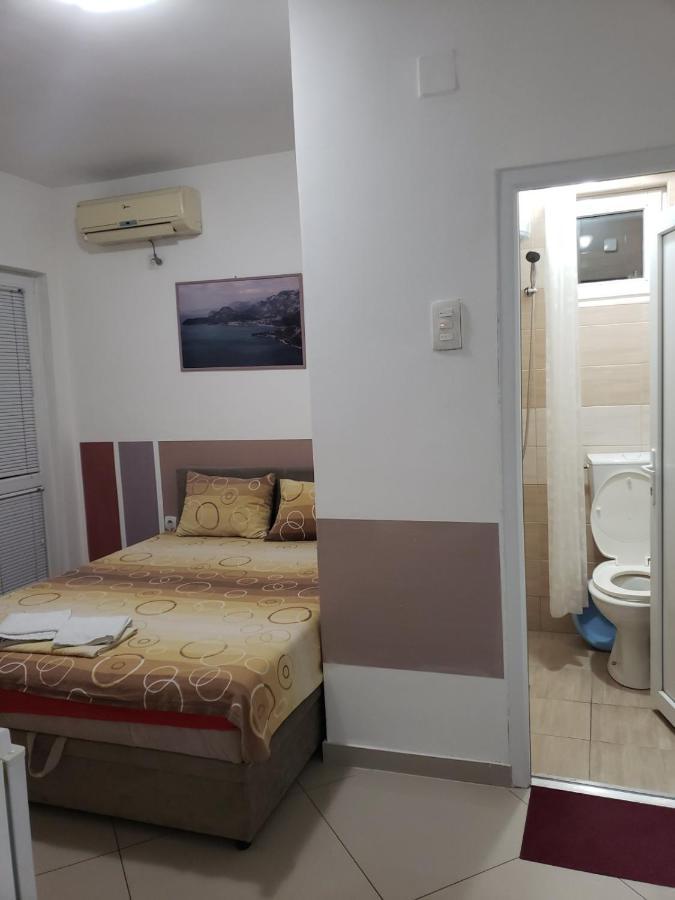 Apartments Petricevic Sutomore Ngoại thất bức ảnh