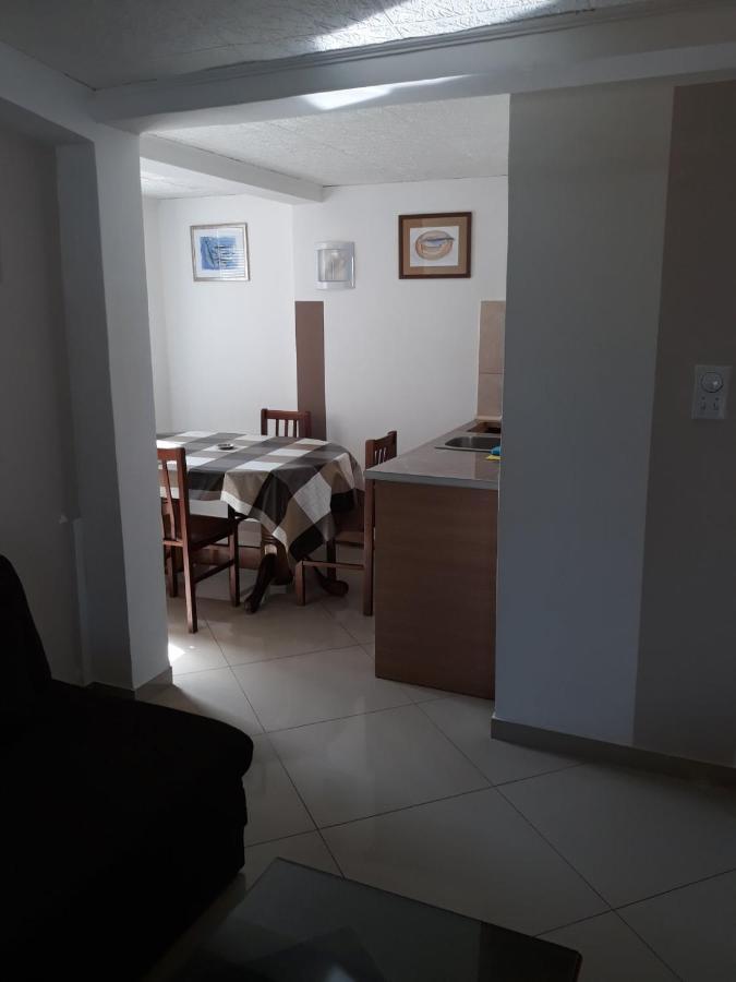 Apartments Petricevic Sutomore Ngoại thất bức ảnh