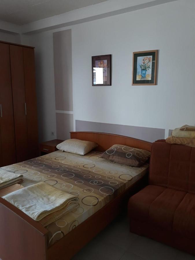 Apartments Petricevic Sutomore Ngoại thất bức ảnh