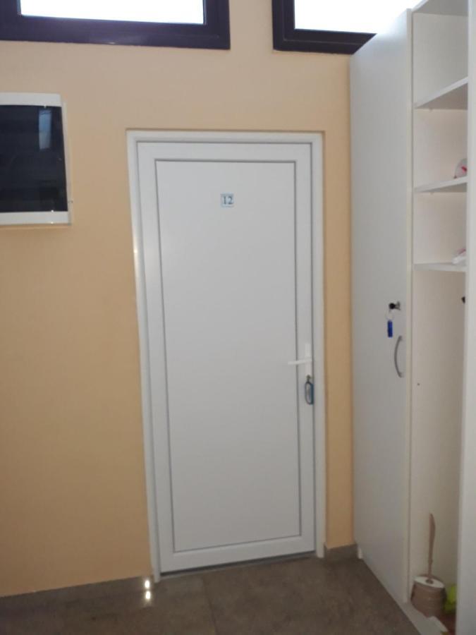 Apartments Petricevic Sutomore Ngoại thất bức ảnh