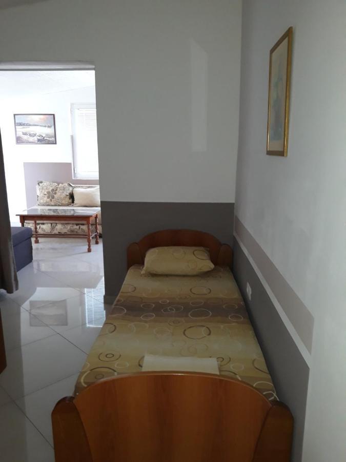 Apartments Petricevic Sutomore Ngoại thất bức ảnh