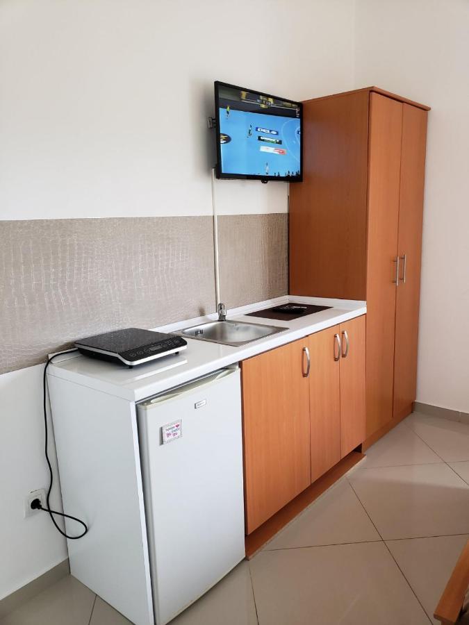 Apartments Petricevic Sutomore Ngoại thất bức ảnh
