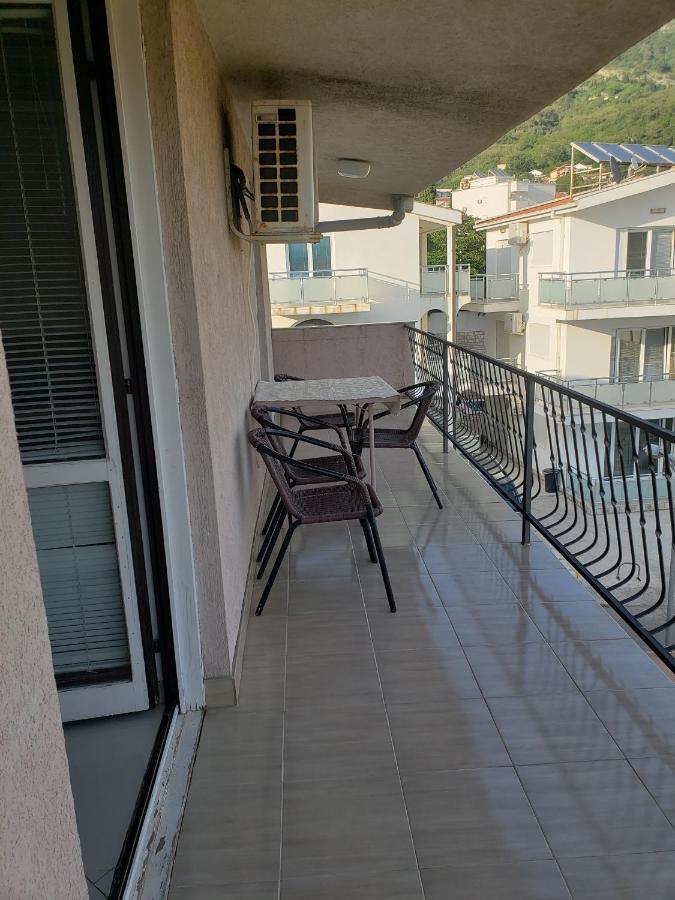 Apartments Petricevic Sutomore Ngoại thất bức ảnh