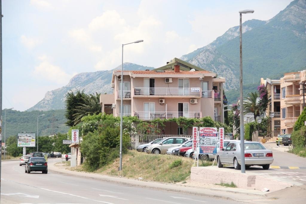 Apartments Petricevic Sutomore Ngoại thất bức ảnh